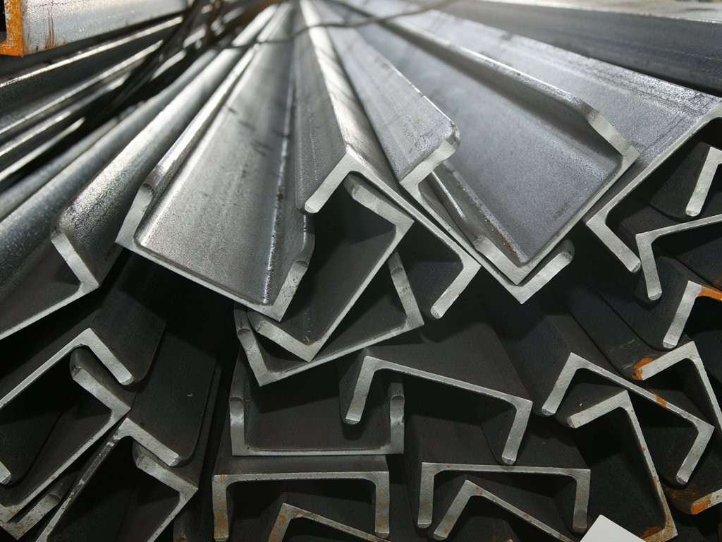 Где применяется швеллер